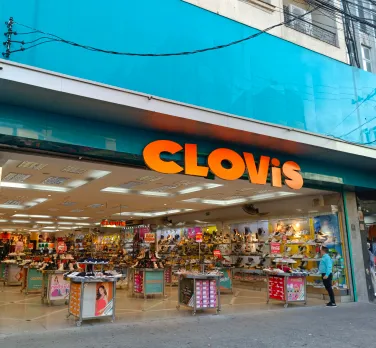 Clovis Calçados (Loja 8 - Oriente)